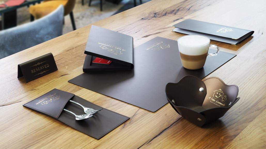 Rechnungsetui mit Magnetverschluss