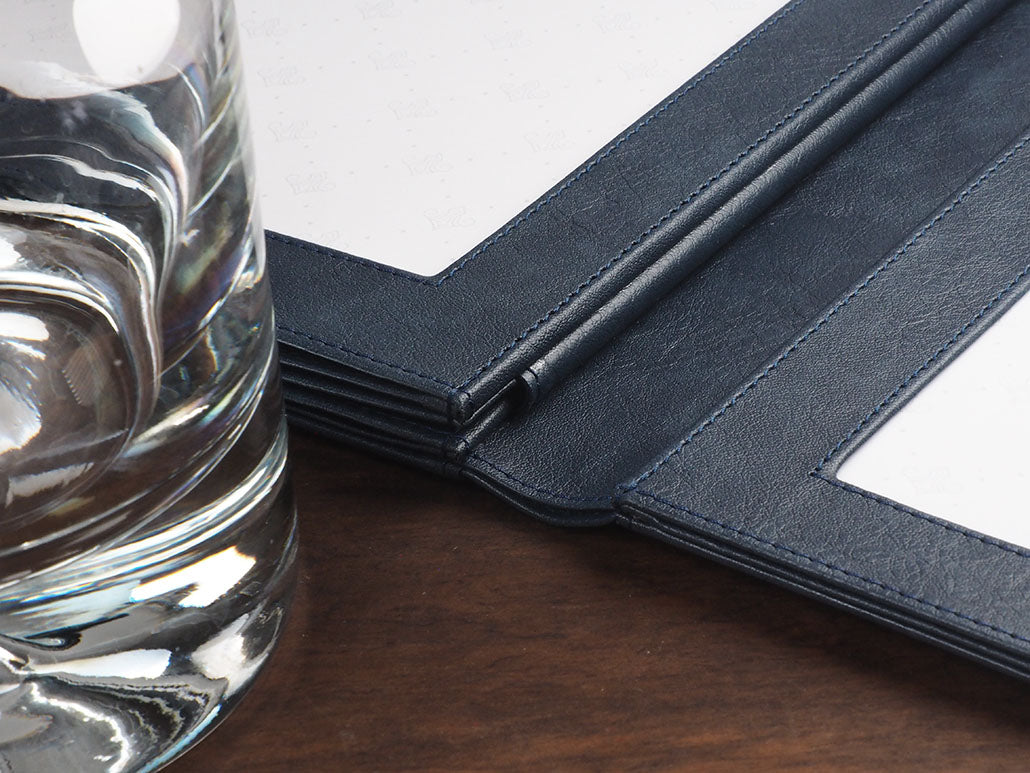 Menüabdeckung mit 4 Fächern