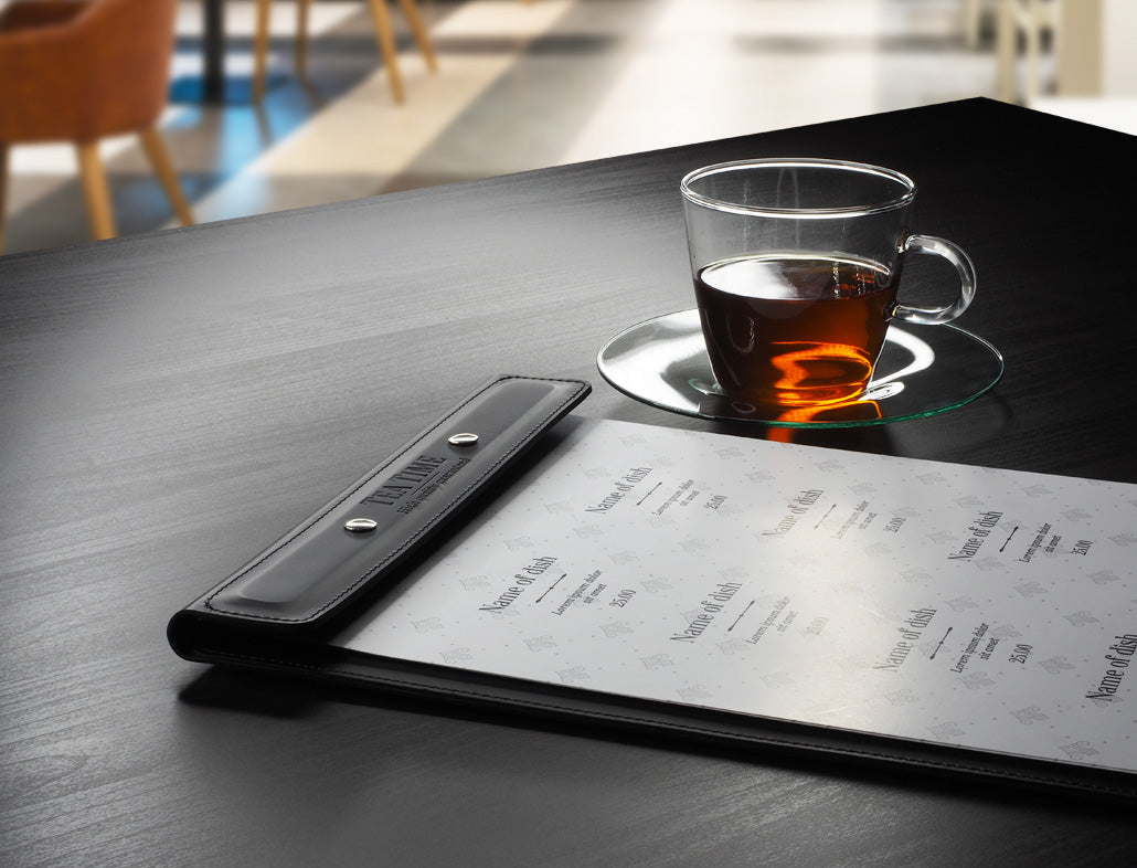 Menükarte A4 mit Buchschrauben