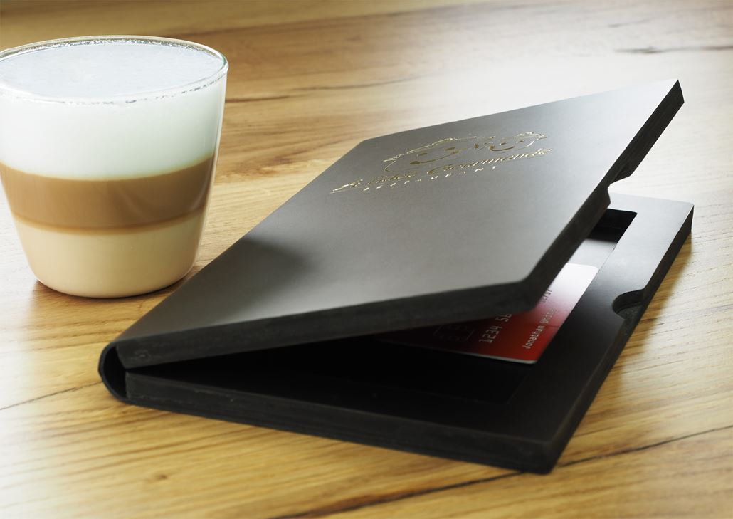 Rechnungsetui mit Magnetverschluss