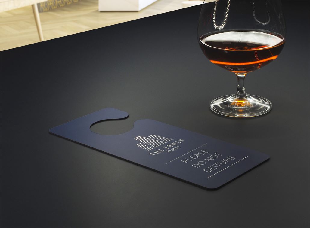 Türanhänger mit 9 Farbvarianten