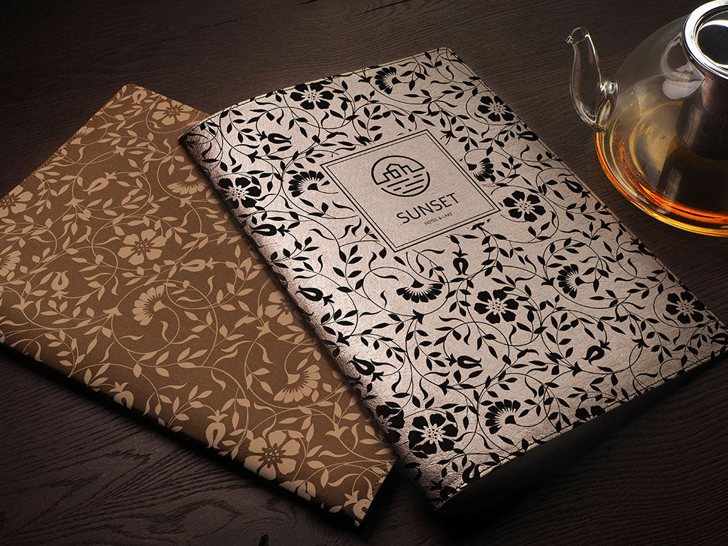 Menükarte A4 mit elastischem Gummiband | Blumen