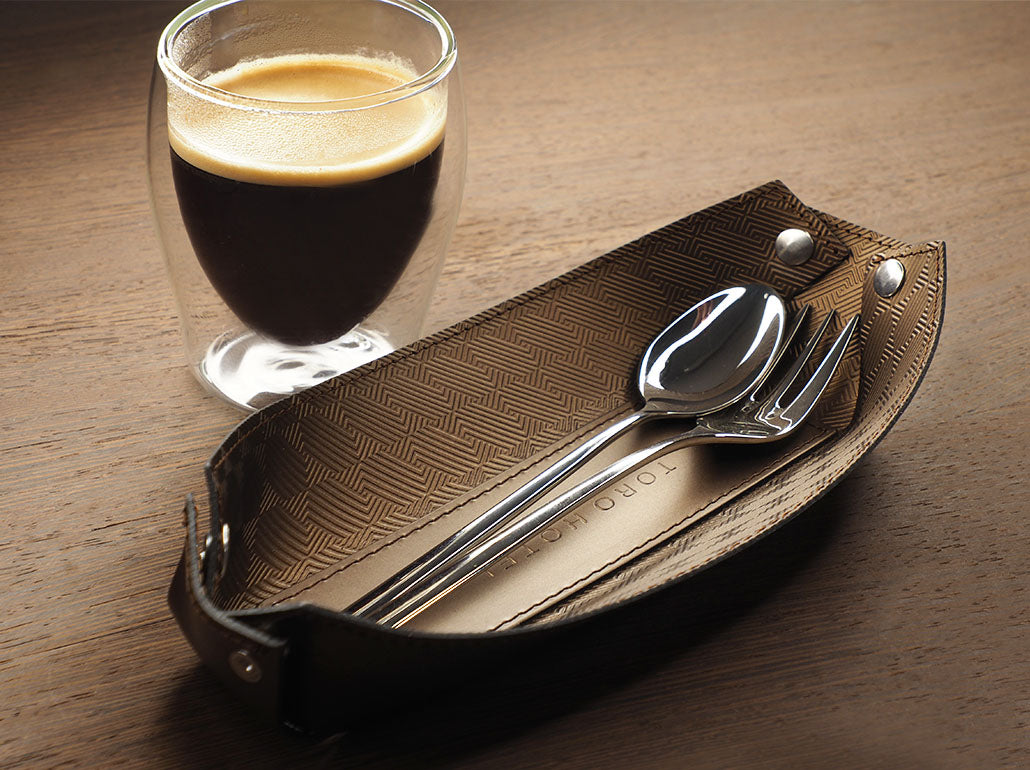 Leder-Schale für Besteck mit Druckknopf 11,5x26 cm