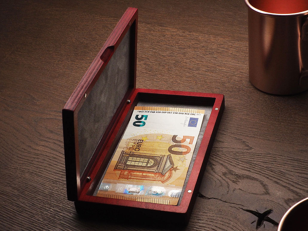 Geldscheinkasten aus Holz