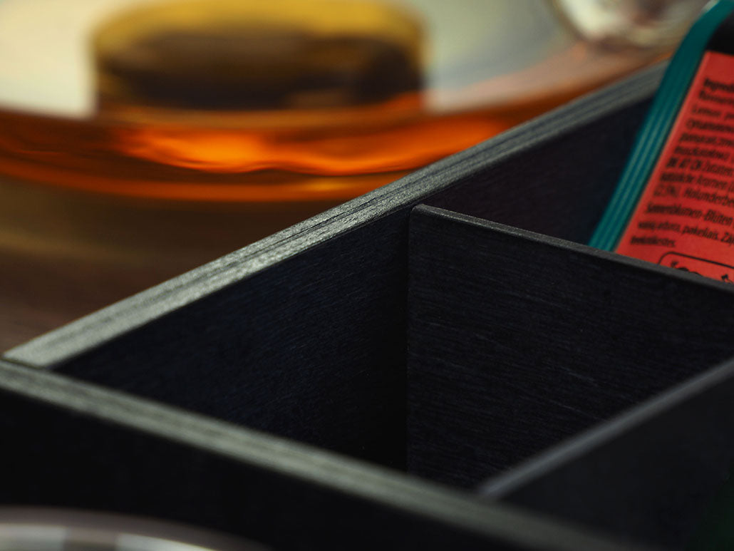 Tee-Holzbox