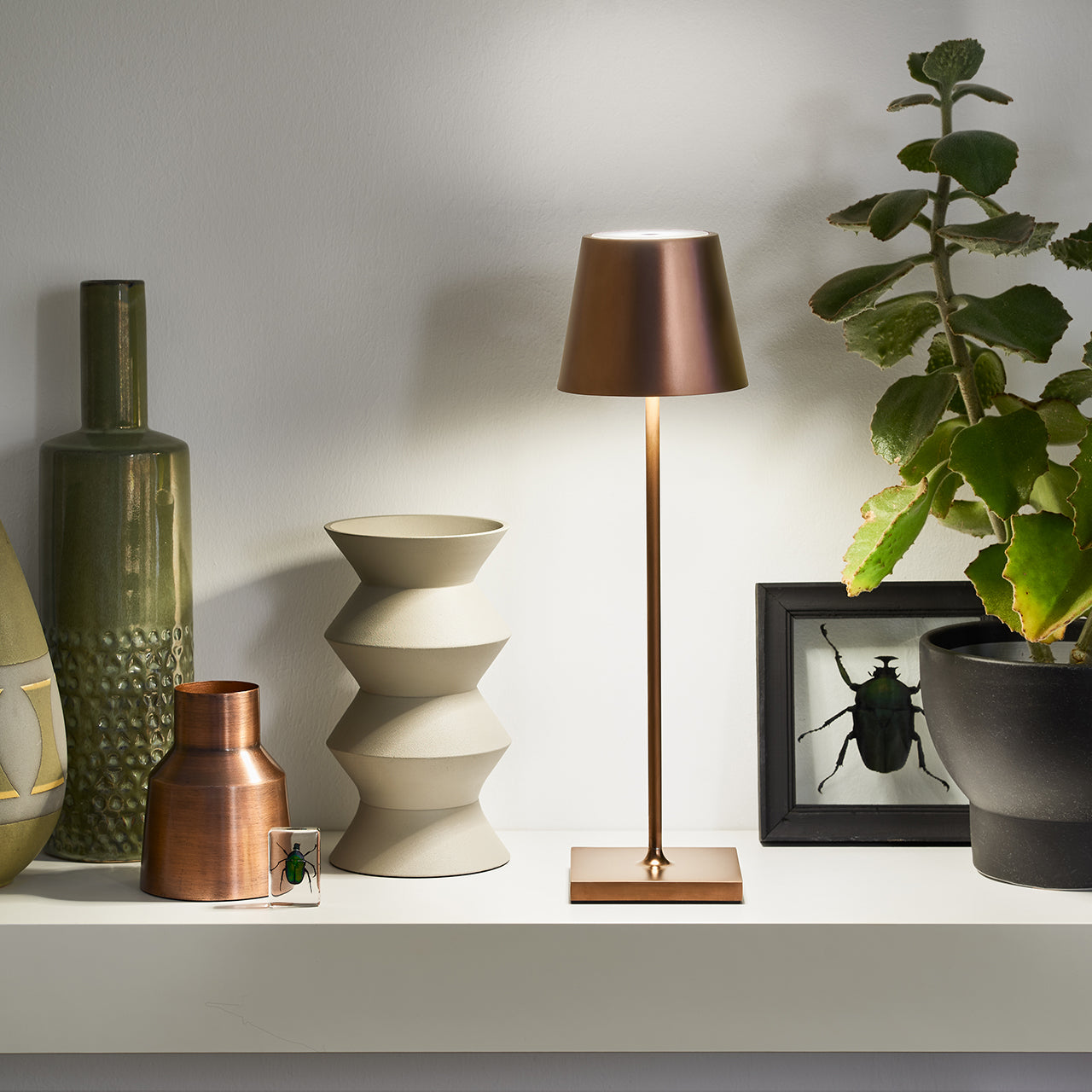 Akku-Tischleuchte Nuindie 380mm bronzefarben rund
