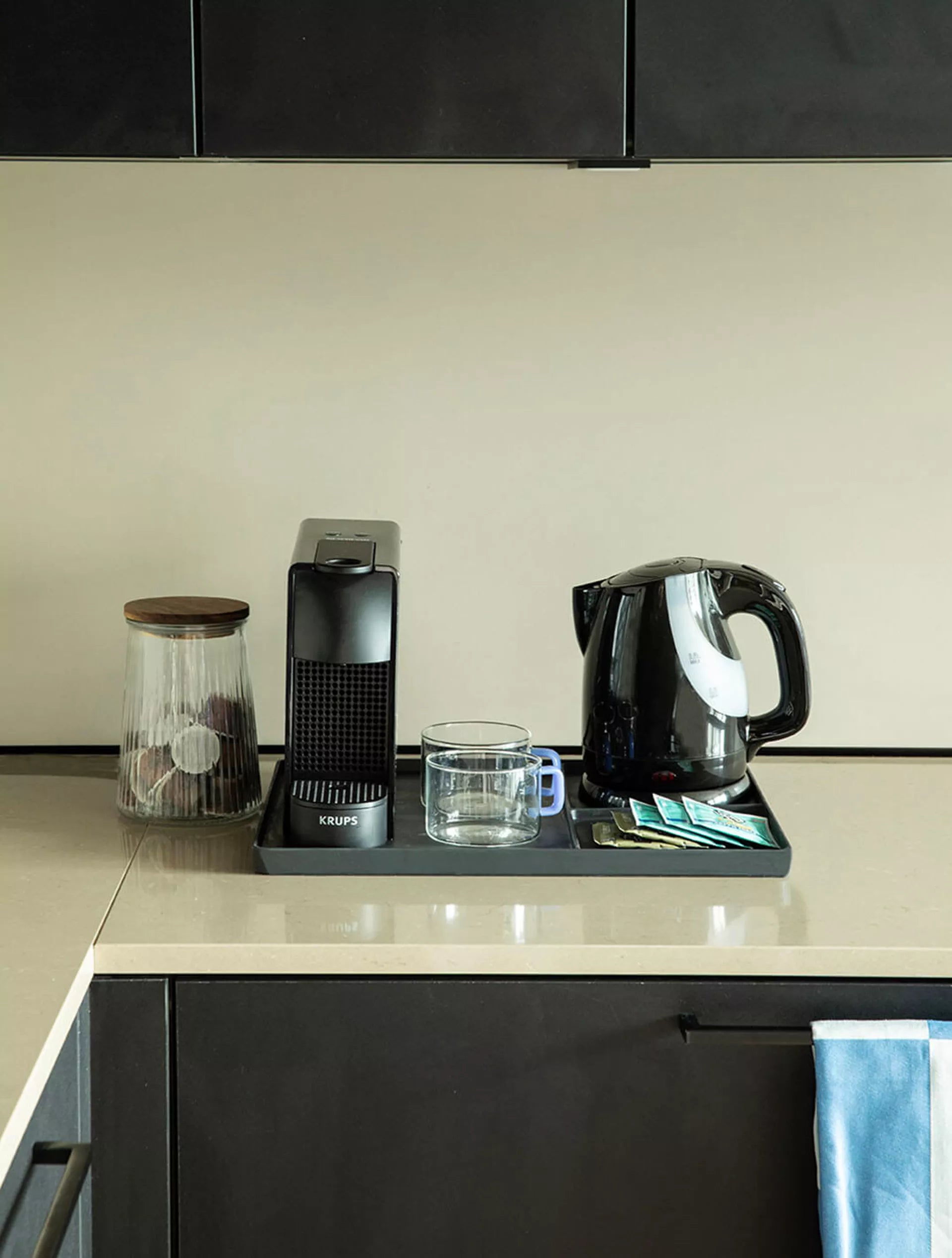 Wasserkocher 0,8L | Schwarz 2200W