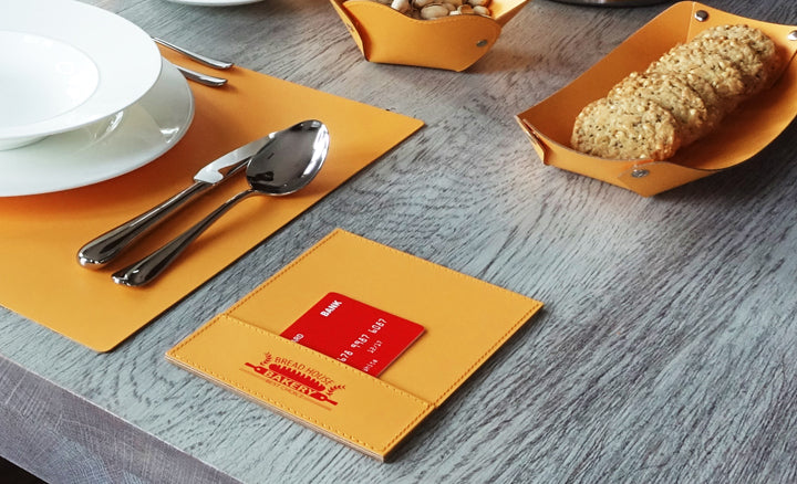 Bill holder 1053094