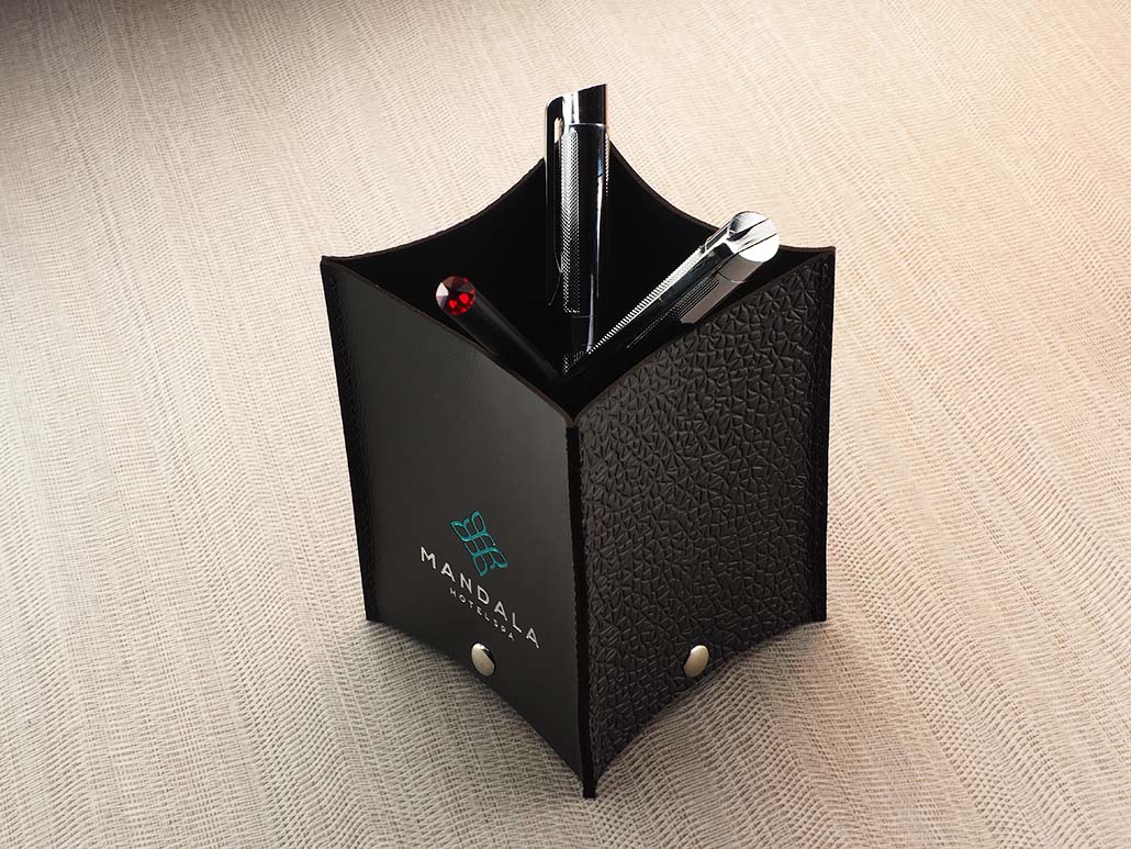 Pen holder 1659281