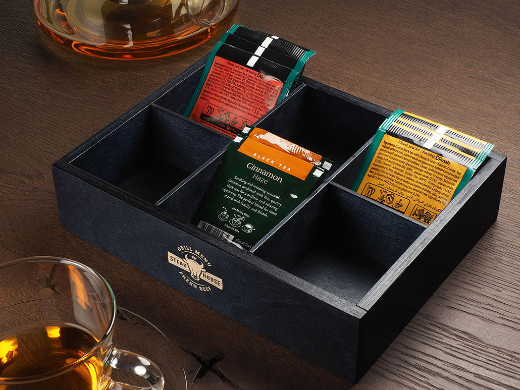Wooden box 1870121