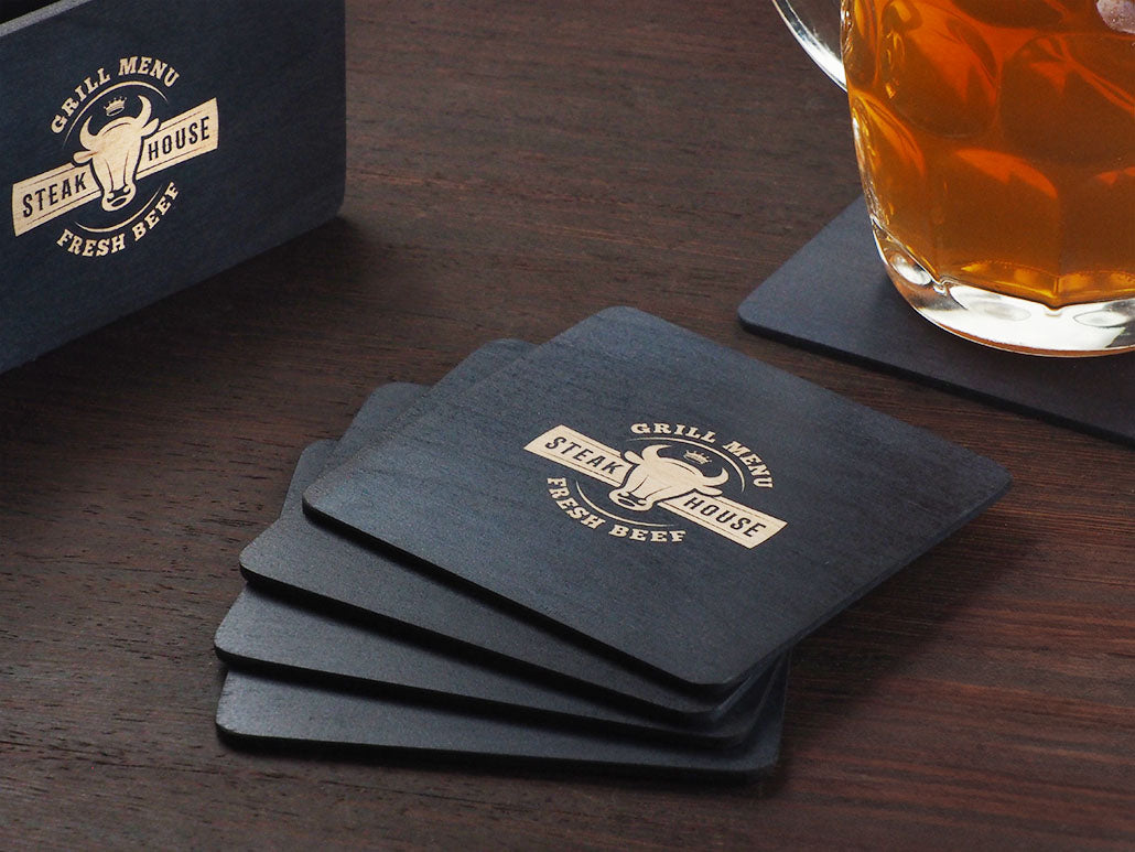 Wooden box with 4 coasters 1871121
