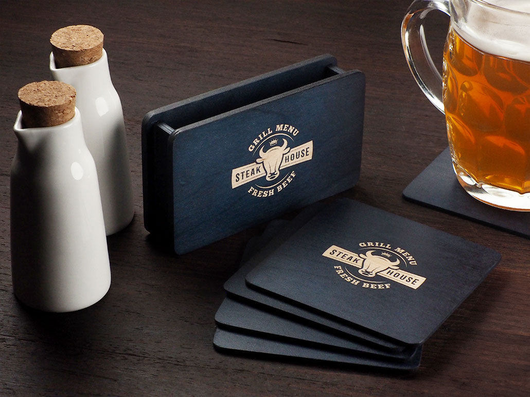Wooden box with 4 coasters 1871121