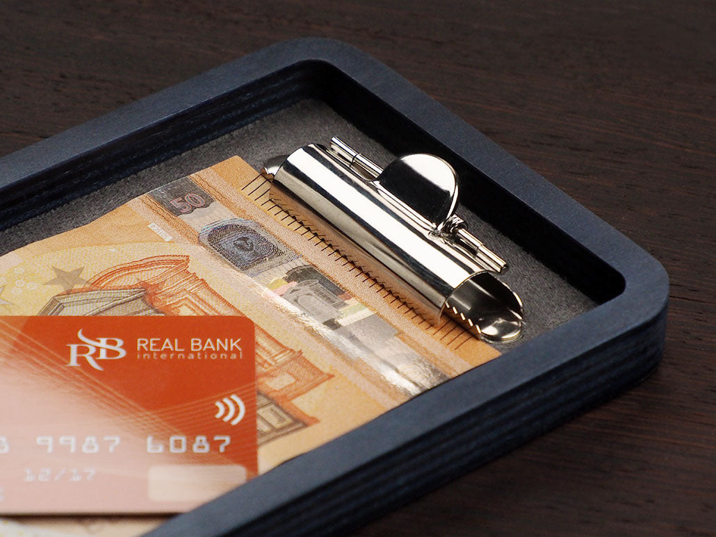 Bill holder 2014121